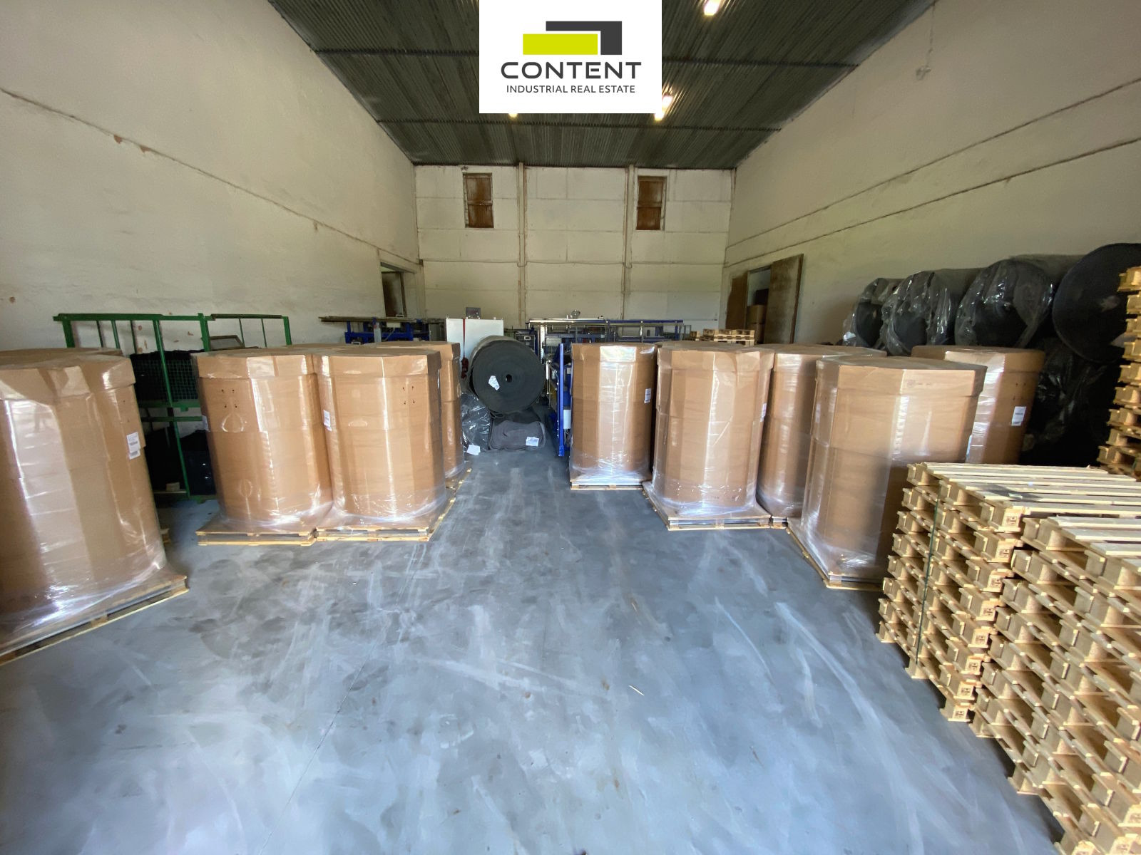 Pronájem skladu 1.582 m², Tisová - Lhotka