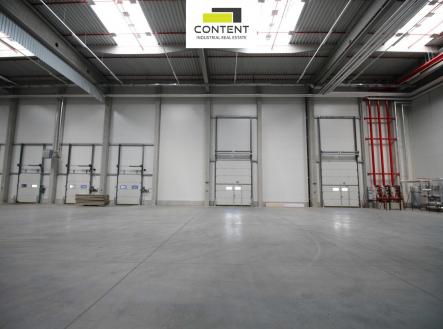 Pronájem skladovací prostor, 2 800 m²