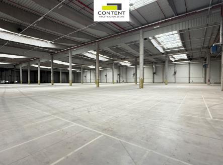 Pronájem výrobní prostor, 2 249 m²