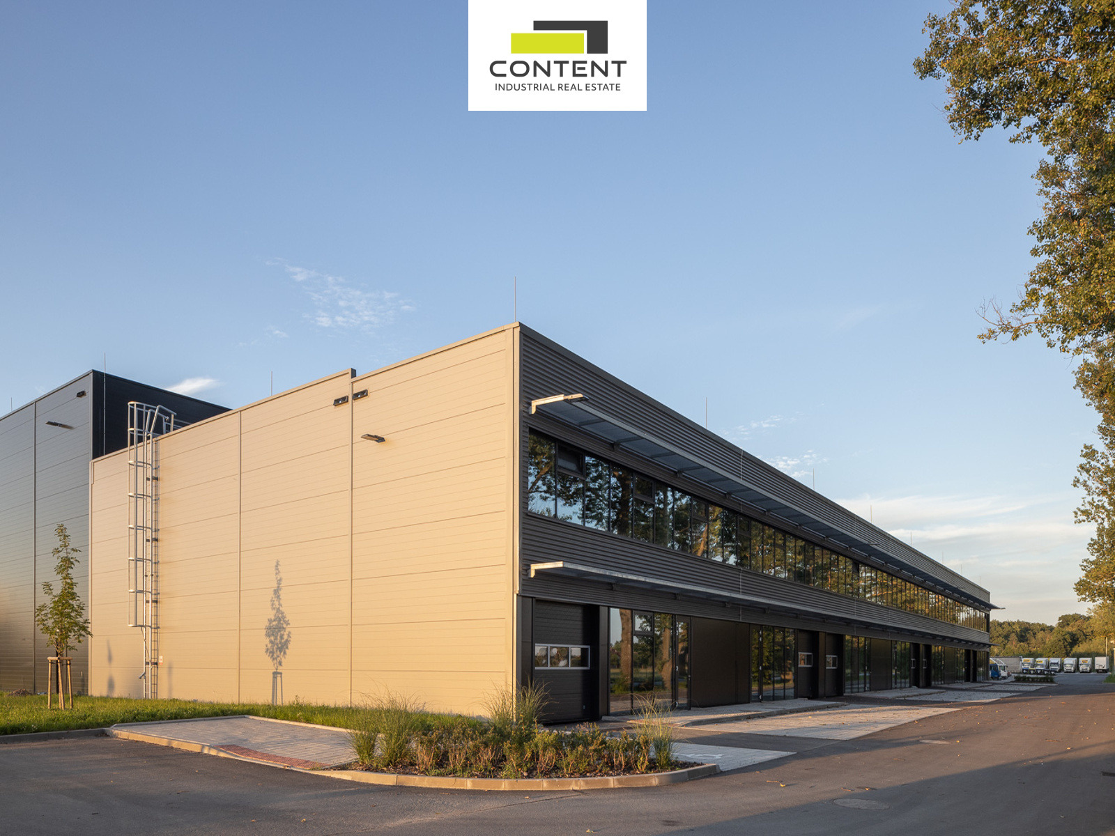 Pronájem skladu, výrobních prostor 576 m², Hradec Králové