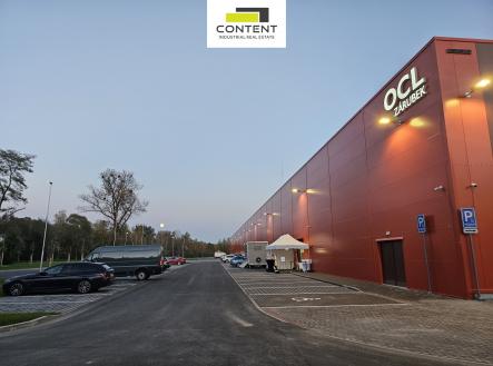 Pronájem skladovací prostor, 594 m²