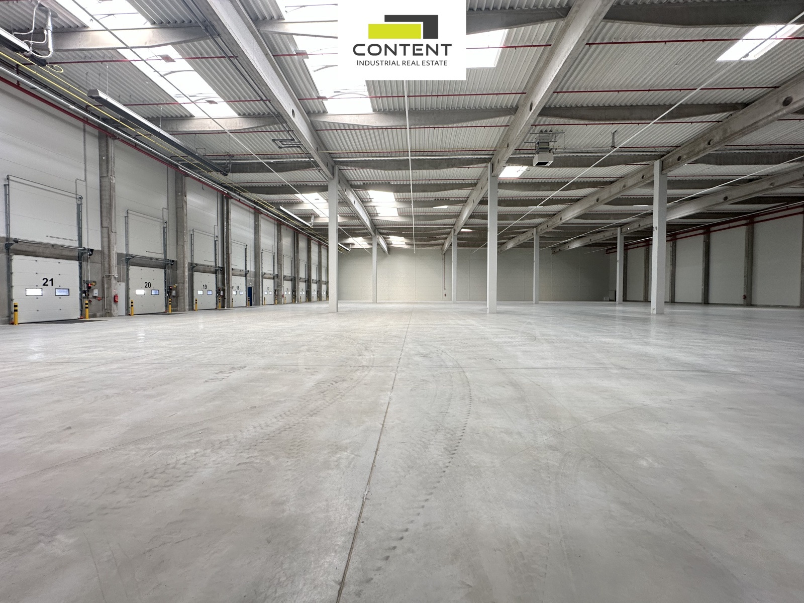 Pronájem skladu nebo výrobních prostor 22.600 m², Cheb, D6