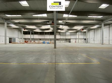 Pronájem výrobní prostor, 3 015 m²