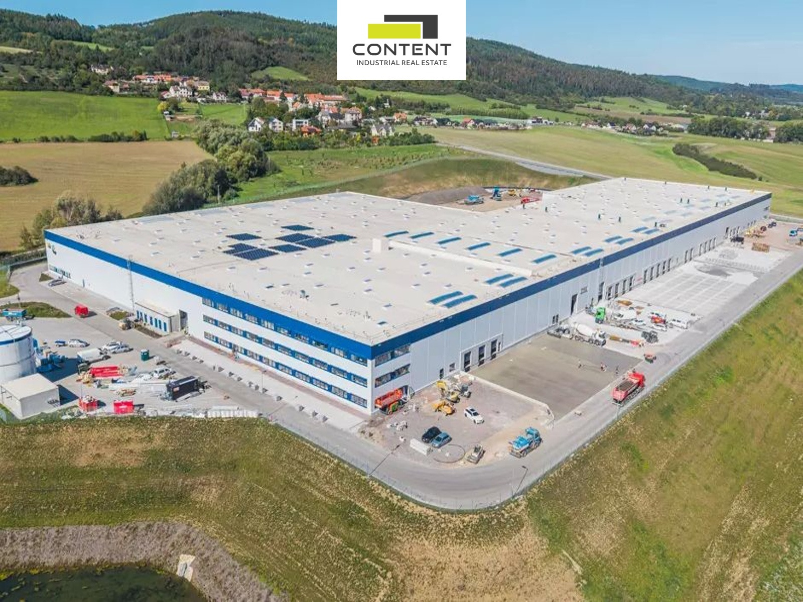 Pronájem novostavby skladu, výrobních prostor 12.600 m², Zdice, D5