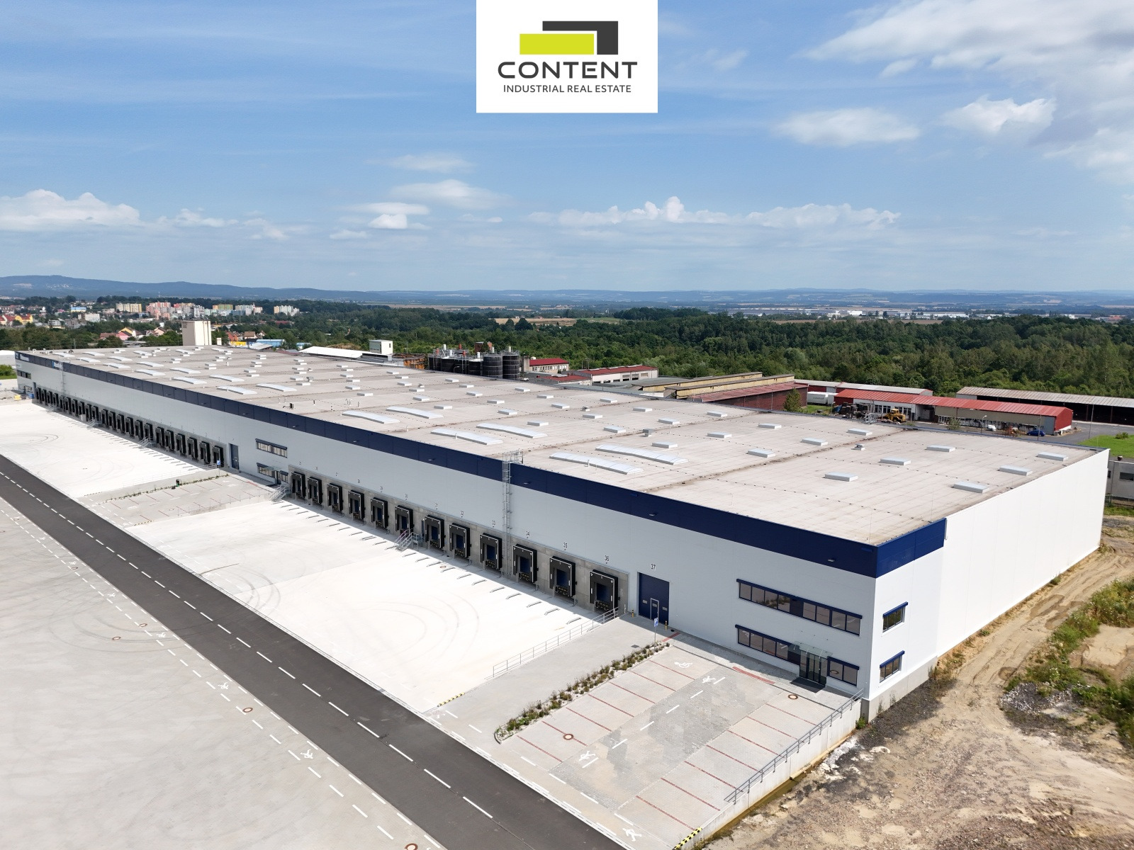 Pronájem skladu, výrobních prostor 11.310 m², Cheb, D6