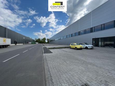 Pronájem skladovací prostor, 7 500 m²