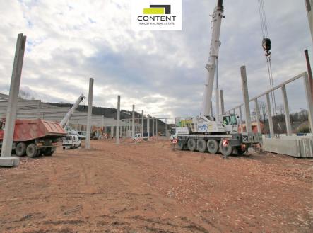 Pronájem skladovací prostor, 1 800 m²