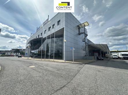 Pronájem kanceláře, 467 m²