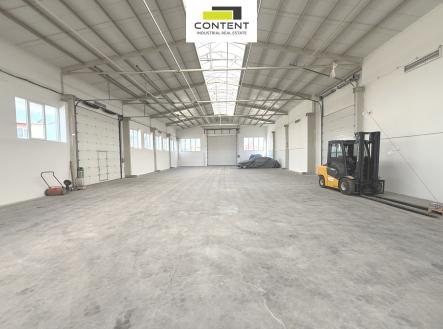 Pronájem skladovací prostor, 643 m²