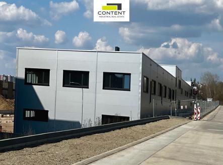 Pronájem výrobní prostor, 1 898 m²