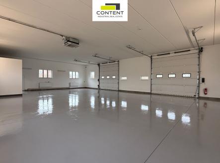 Pronájem skladovací prostor, 2 180 m²