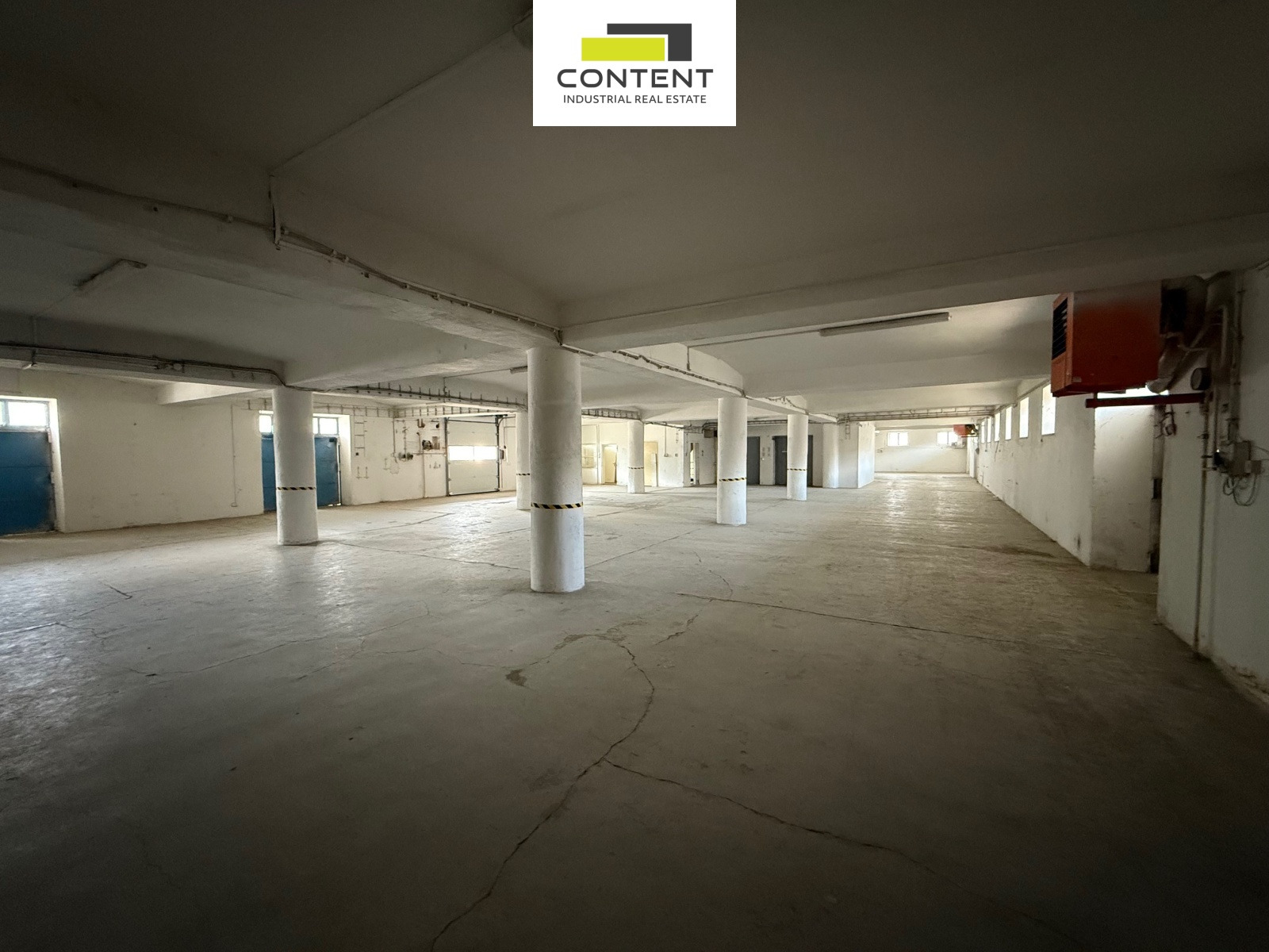 Pronájem skladu, výrobních prostor 3000 m², Kostěnice