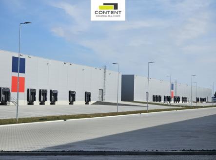 Pronájem skladu, 3 500 m²