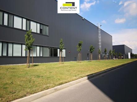 Pronájem výrobní prostor, 9 368 m²