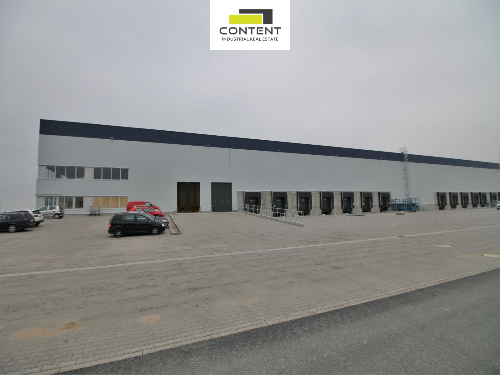 Pronájem skladu, výrobních prostor 3.500 m², Brno