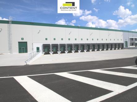 Pronájem výrobní prostor, 5 872 m²