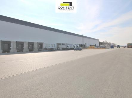 Pronájem skladovací prostor, 6 689 m²