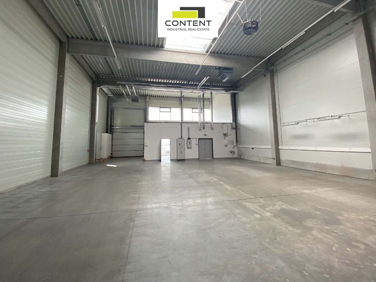 Pronájem skladu, výrobních prostor 367 m², Hradec Králové