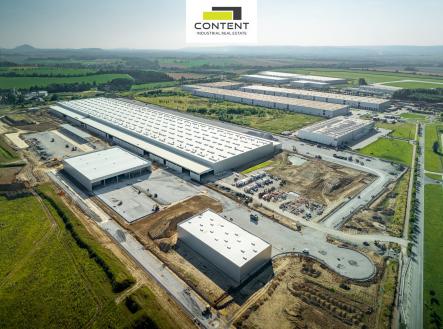 Pronájem skladu, 21 000 m²