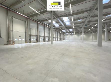Pronájem skladu, 46 000 m²