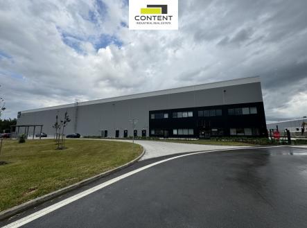 Pronájem skladu, 8 890 m²