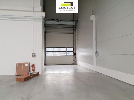 Pronájem výrobní prostory, 943 m²