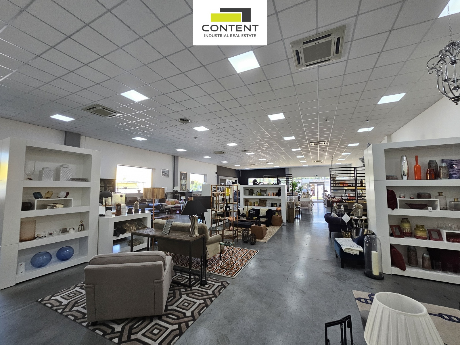 Pronájem skladu, obchodních prostor 961 m², Čestlice, D1