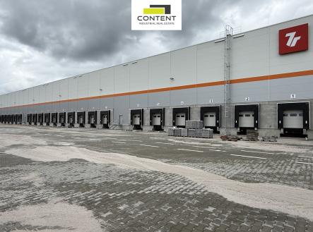 Pronájem skladu, 11 500 m²