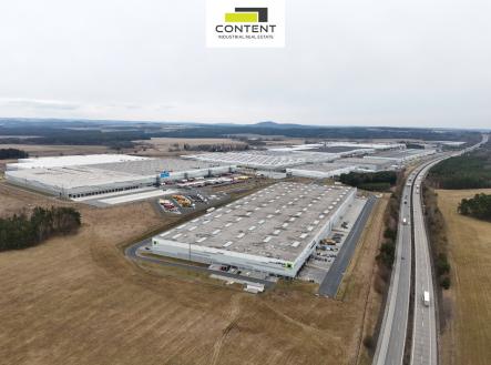 Pronájem skladu, 32 693 m²