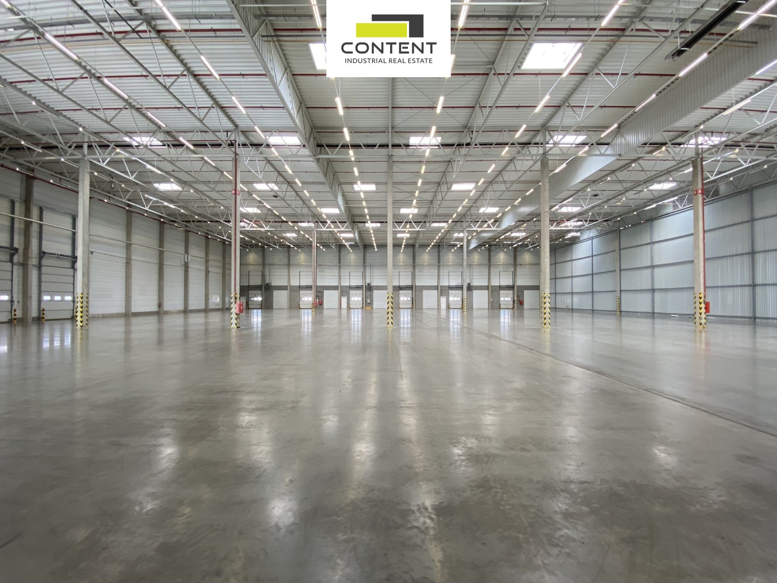 Pronájem skladu, výrobních prostor 4.393m², Plzeň - Křimice