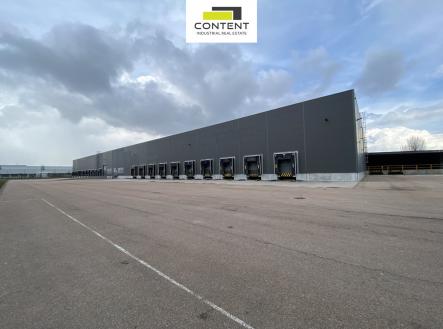Pronájem skladu, 2 390 m²