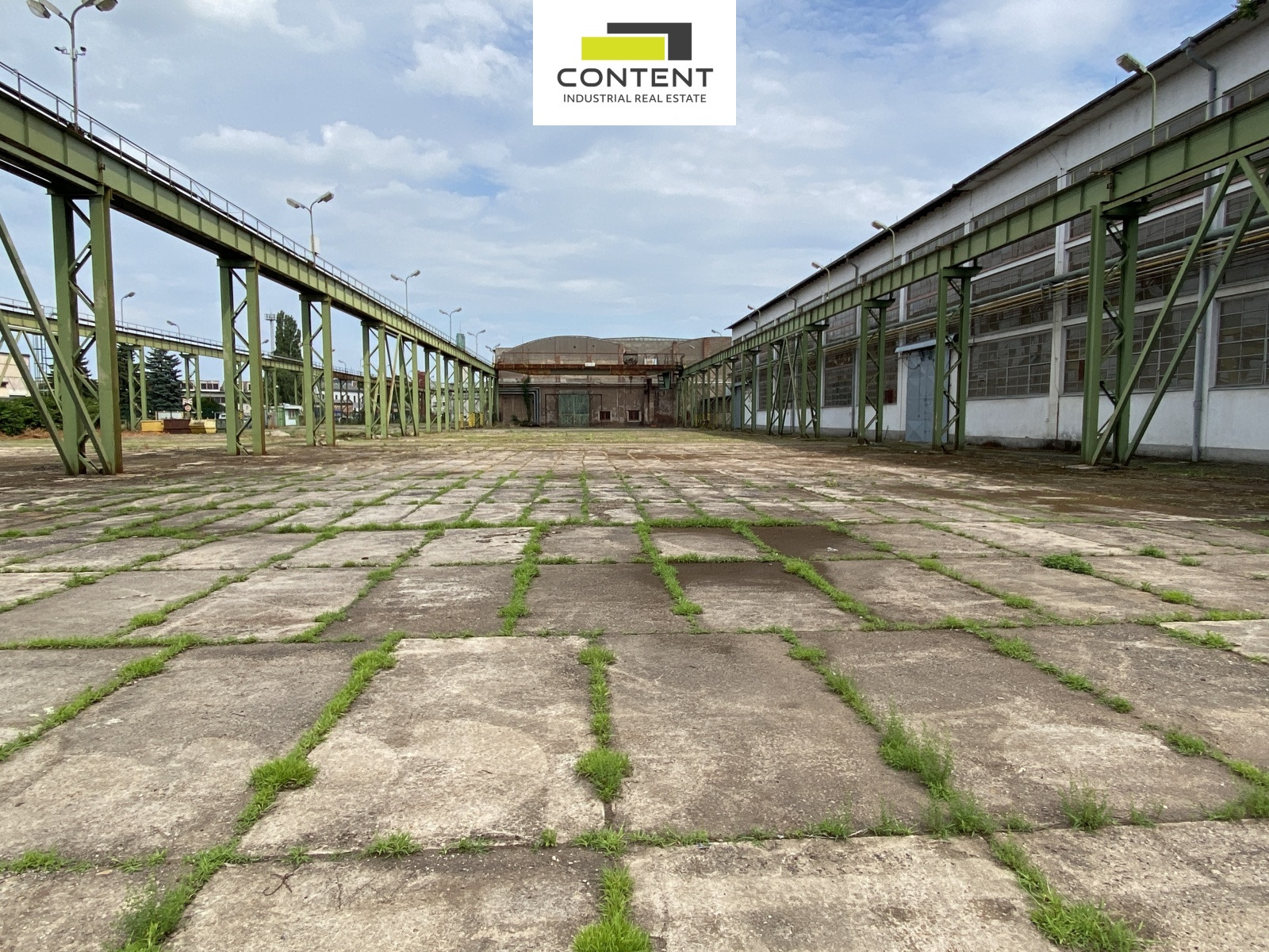 Pronájem venkovní plochy 4.000 m², Hradec Králové - Kukleny