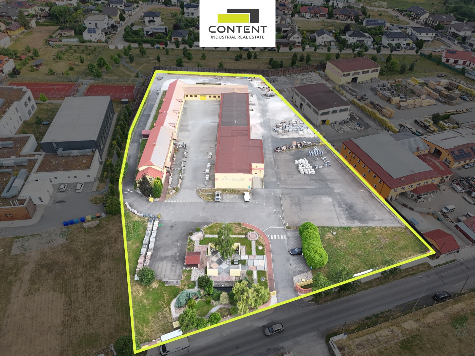 Pronájem skladu , výrobní haly 2041 m² + venkovní plocha 4030 m², Praha východ - Veleň