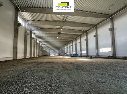 Pronájem výrobní prostory, 2 592 m²
