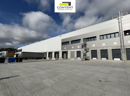Pronájem výrobní prostory, 2 940 m²