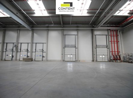 Pronájem skladu, 2 800 m²