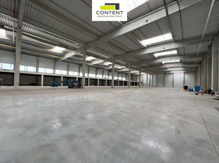Pronájem skladu, 3 000 m²