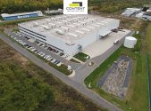 Pronájem výrobní prostory, 8 712 m²