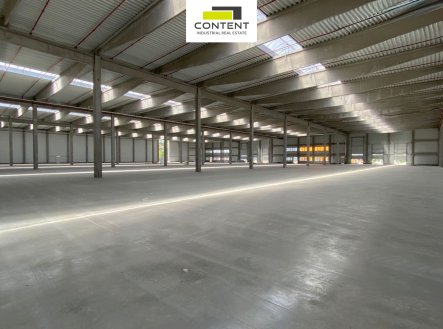 Pronájem skladu, 6 200 m²
