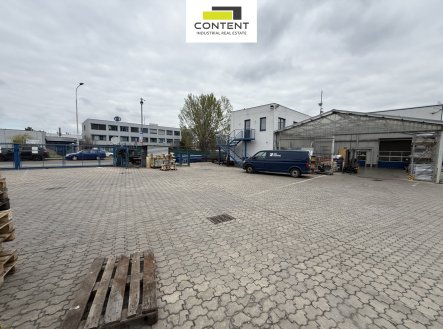 Pronájem výrobní prostory, 2 235 m²