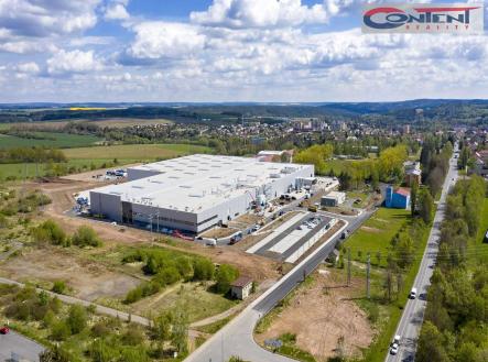 Pronájem - skladovací prostor, 7 500 m²