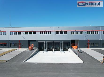 Pronájem - skladovací prostor, 10 000 m² obrázek