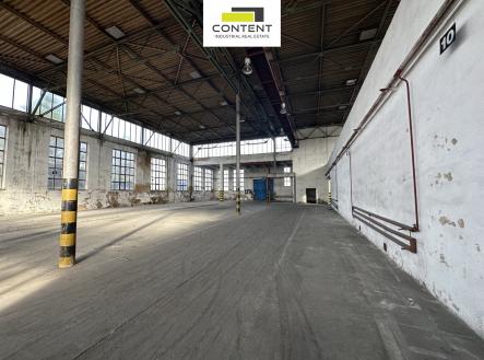 Pronájem skladovací prostor, 1 500 m² obrázek