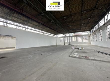 Pronájem skladovací prostor, 1 500 m²