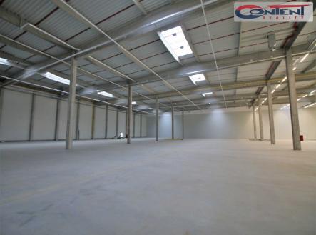 Pronájem - skladovací prostor, 3 500 m²