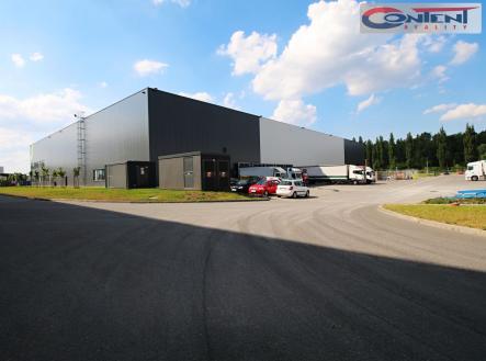 Pronájem - skladovací prostor, 9 368 m²