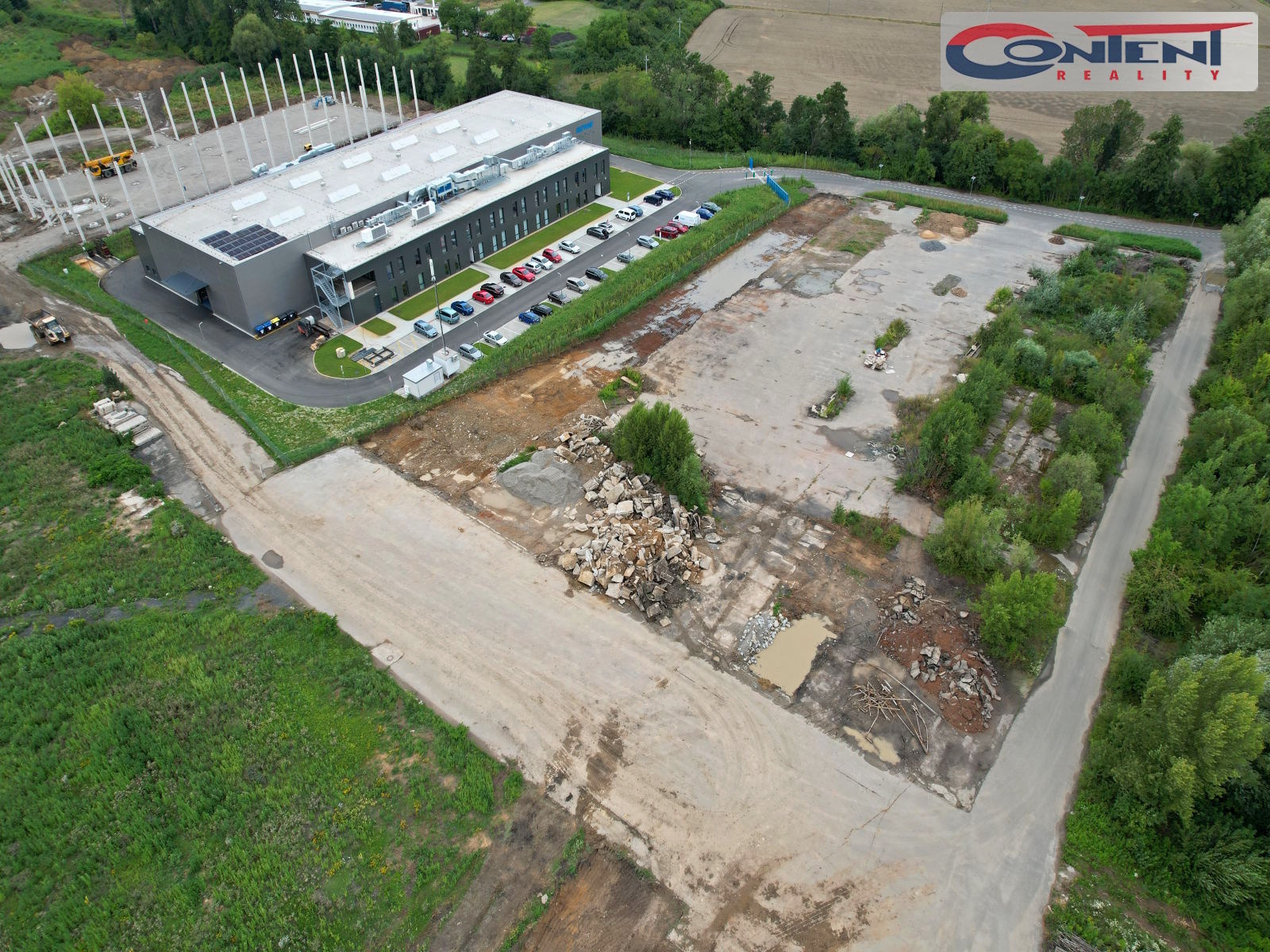 Prodej stavebního pozemku s UR 11.529 m², Mochov