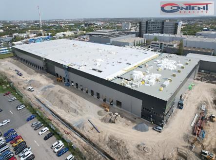Pronájem - skladovací prostor, 10 000 m²