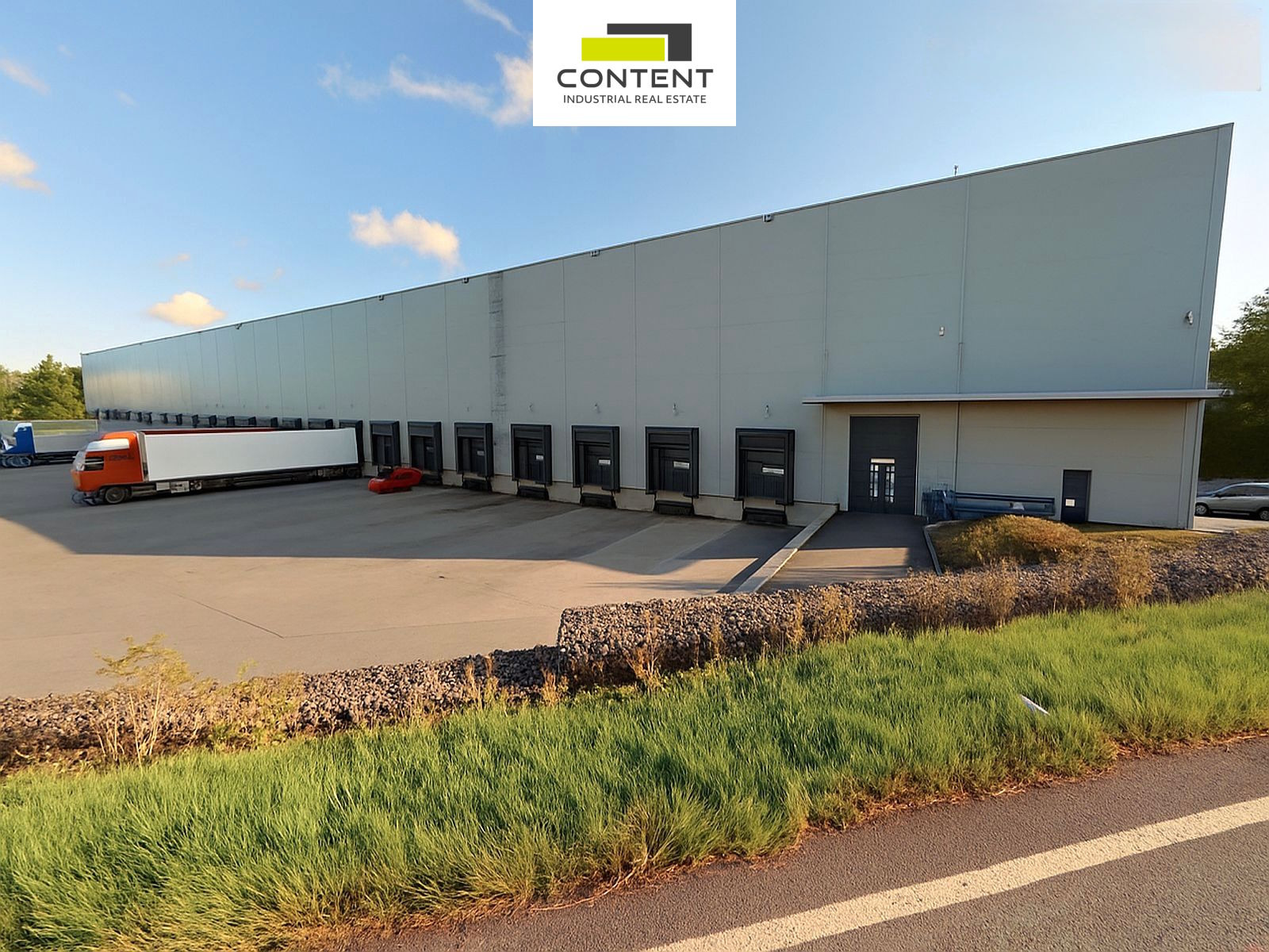 Pronájem kvalitních industriálních prostor 2.642 m², Humpolec