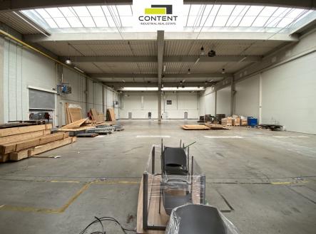 Pronájem výrobní prostor, 1 203 m²